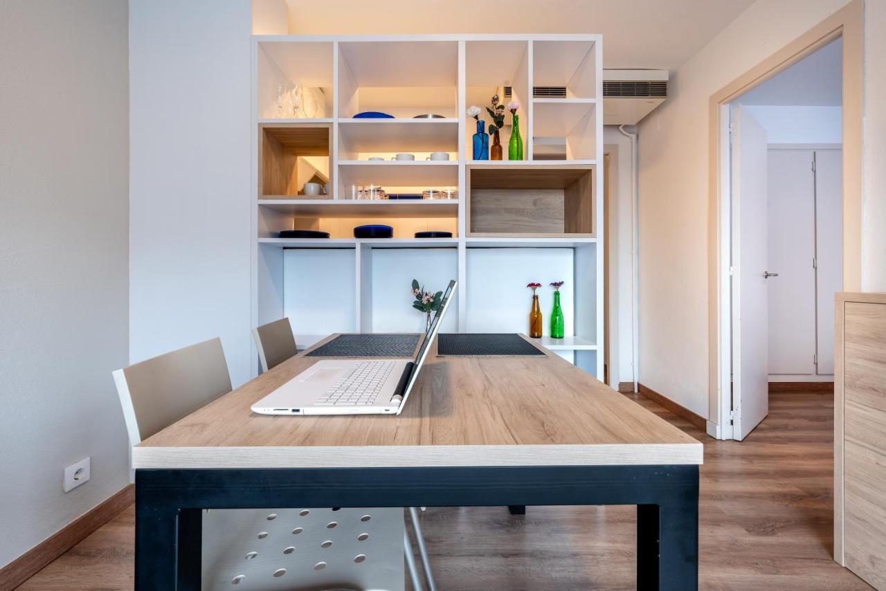Apartamentos Astoria タラゴナ エクステリア 写真